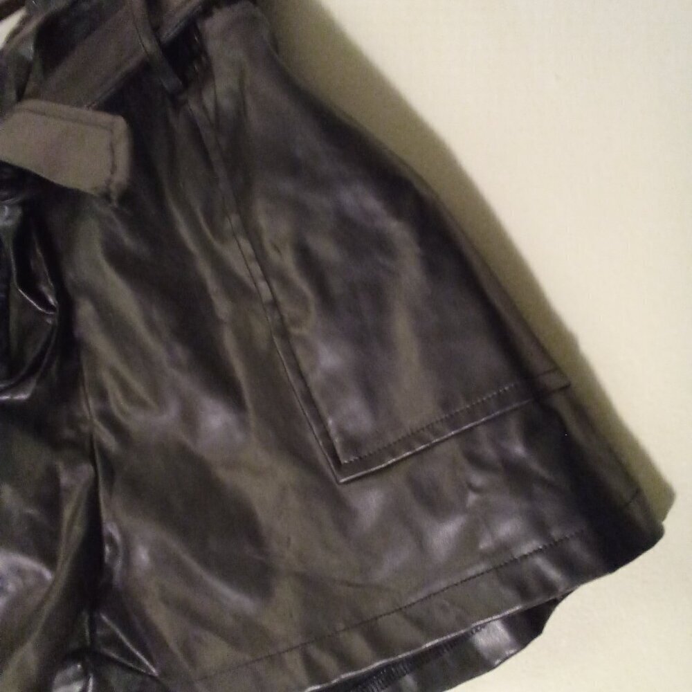 Windsor Shorts Women S Faux Leather Belt Pockets Elastic Black - Picture 7 of 14